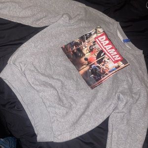 Men stylish “DAMN” sweater Size XS color gray